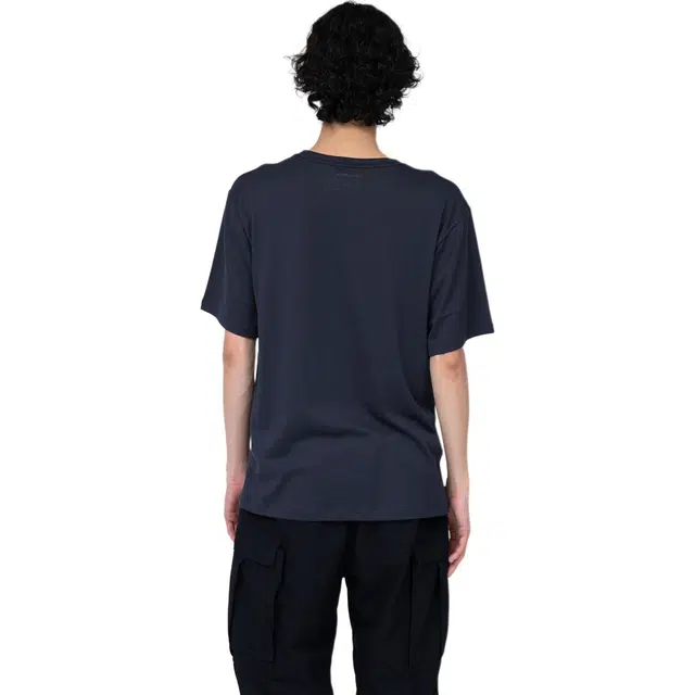 nanamica T