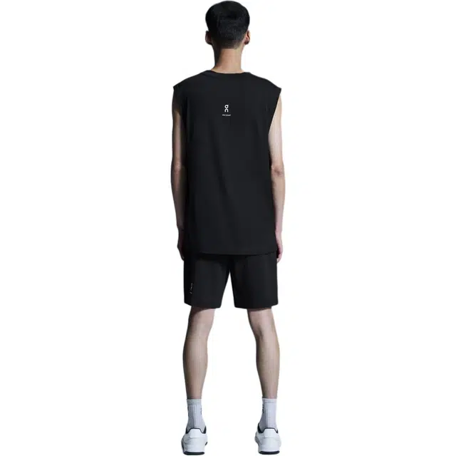 On Courtside Shorts LOGO