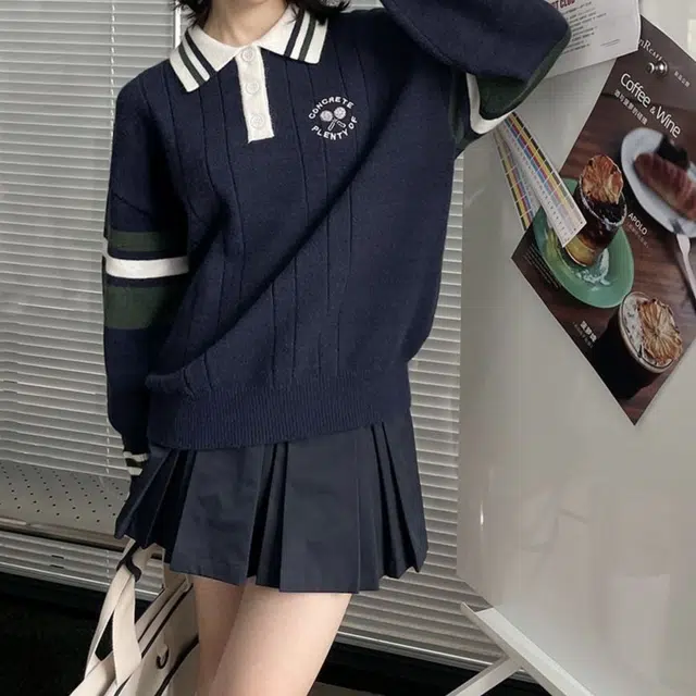 御茶家 美式学院风撞色条纹刺绣长袖针织衫 女款