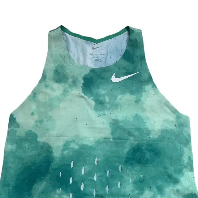 Nike Dri-FIT ADV Pro Elite Team logo