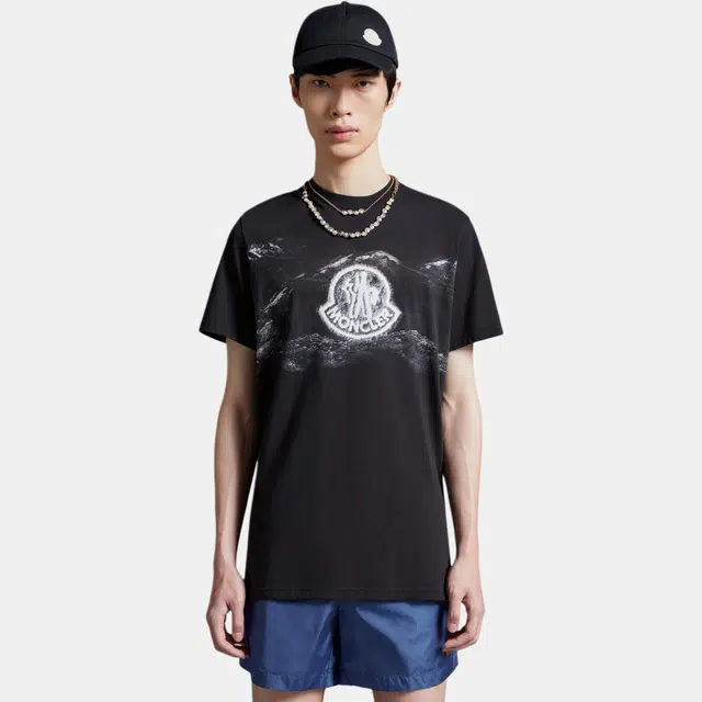 Moncler T