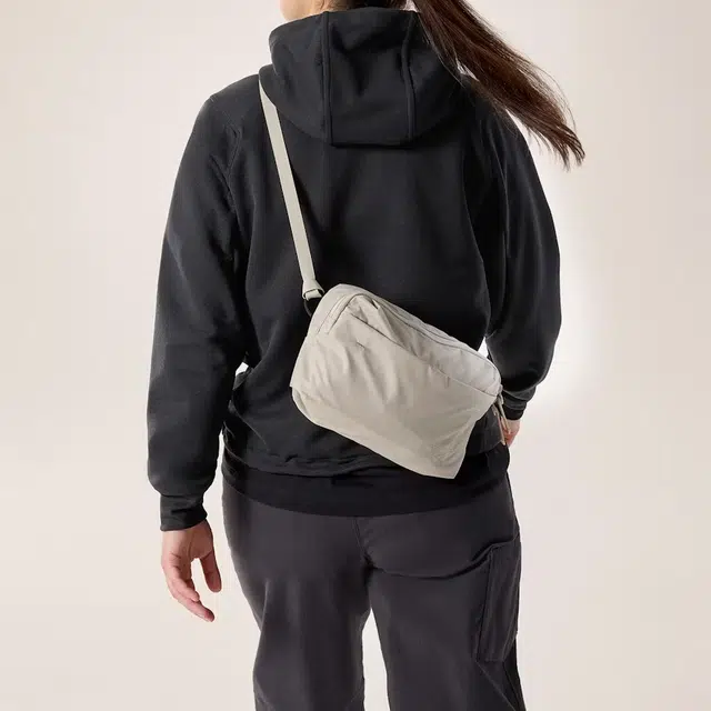 Arcteryx Heliad 6L Logo