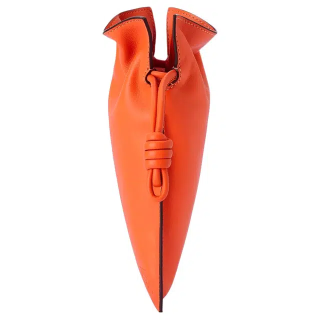 LOEWE Flamenco Anagram