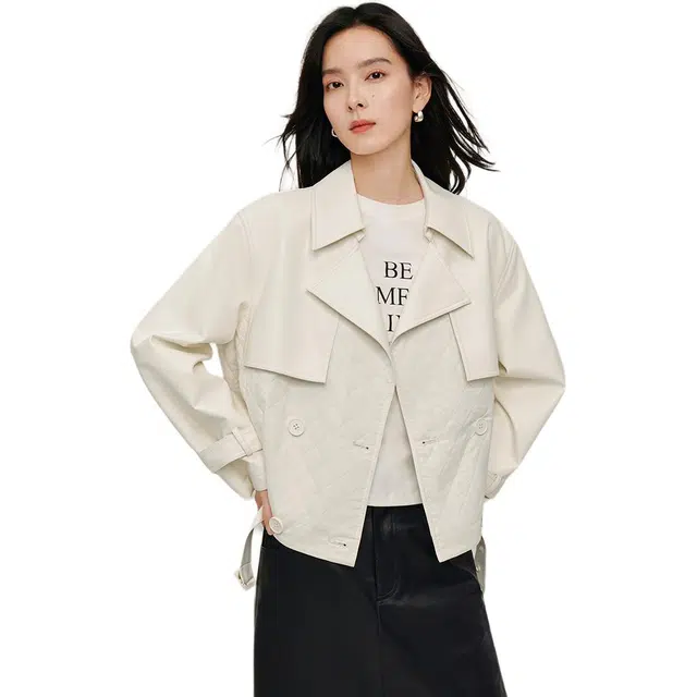 茵曼 简约质感短款休闲舒适截短外套 女款 梨花杏