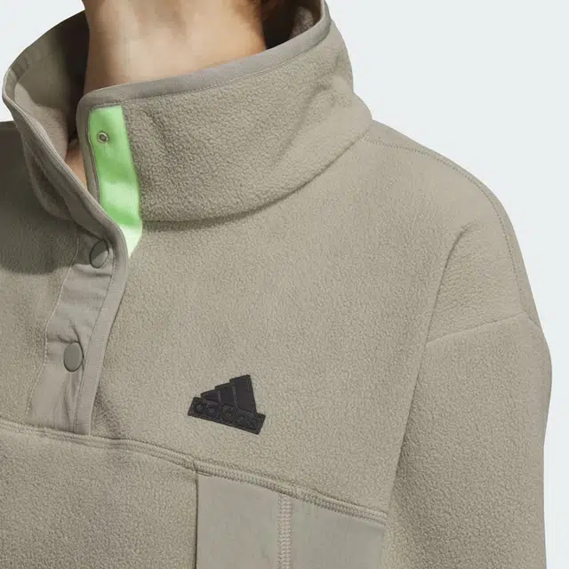 adidas City Escape Loose Fit Sweatshirt Logo