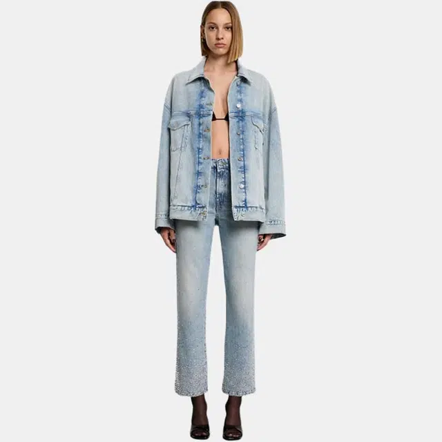 7 FOR ALL MANKIND 25