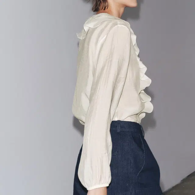 ZARA ZW V