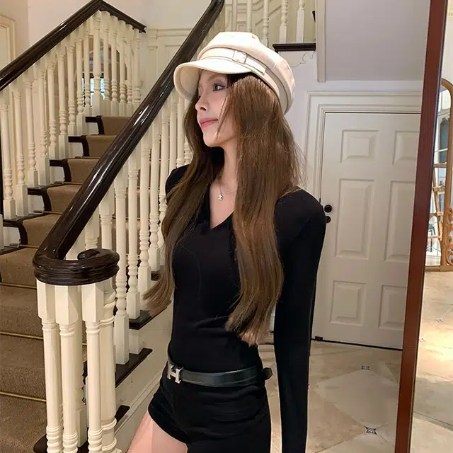 V T