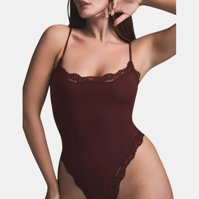 SKIMS Fits Everybody Lace Cami Bodysuit Oxblood
