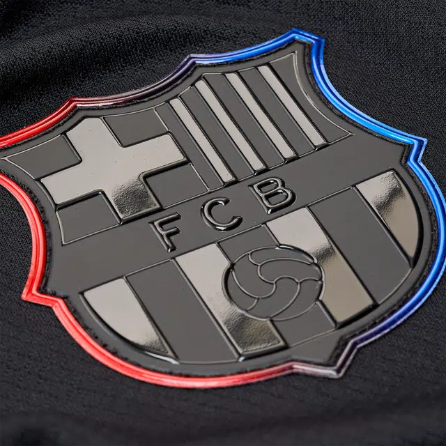 Travis Scott x x Nike SS25 logo