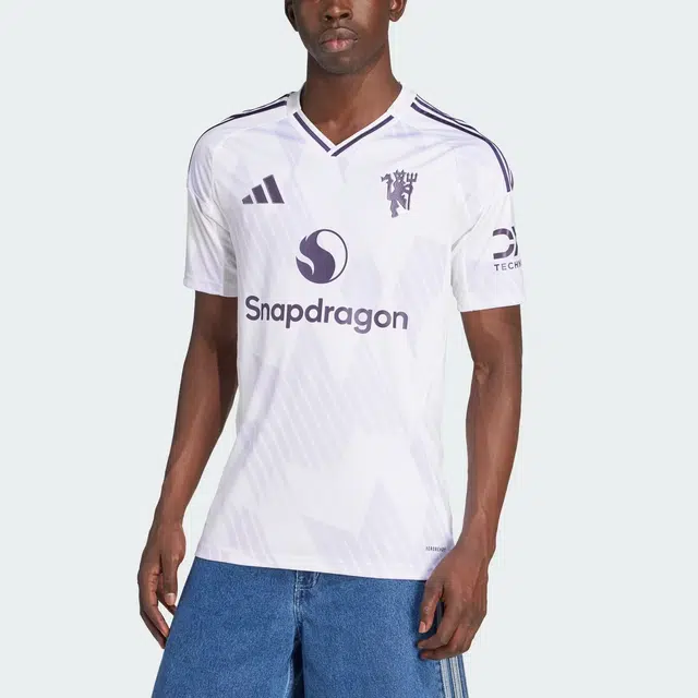 adidas AEROREADY Manchester United 2526 Away