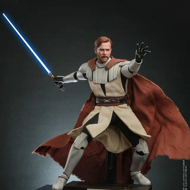 Hot Toys 16 30.5cm