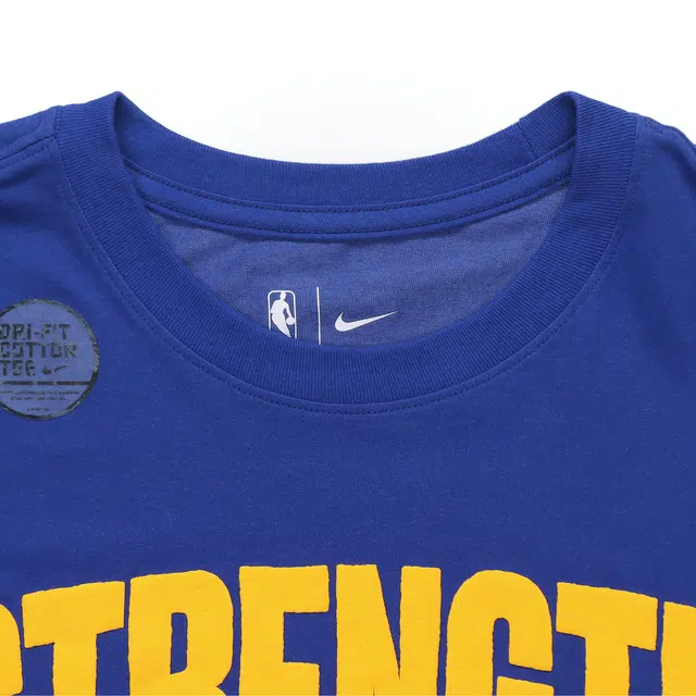 Nike Mantra Dri-FIT NBAT