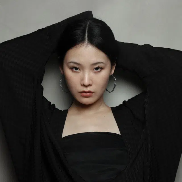 M.Wong 925