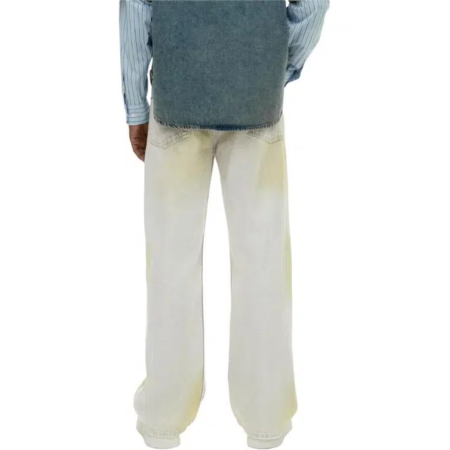 HM