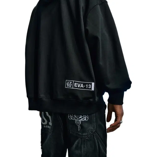 MEDM x EVA FW24 13