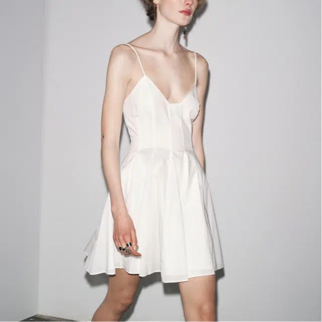 ZARA ZW V
