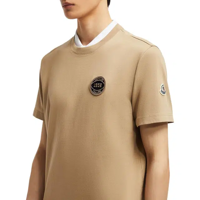 Moncler T