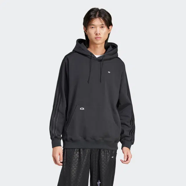 adidas originals x Mickey Mouse Appliqu Hoodie