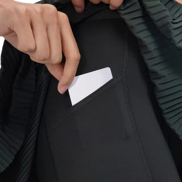 lululemon SwiftLuxtreme Logo-Waist