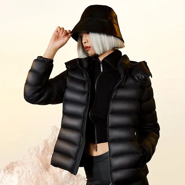 高梵 纯色可脱卸帽休闲长袖羽绒服 女款 黑色