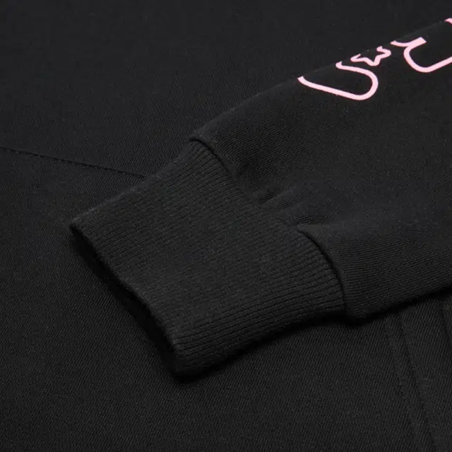 Converse x HelloKitty