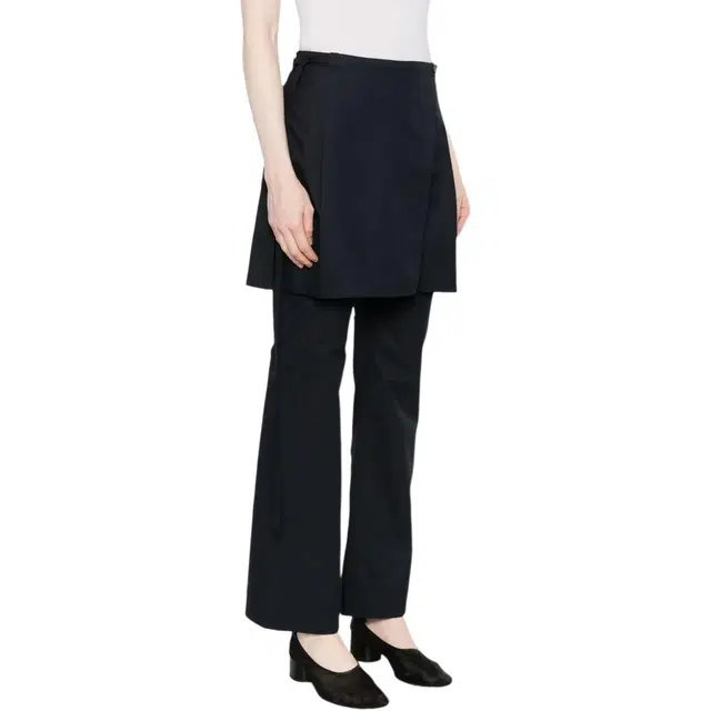 LOW CLASSIC SS25