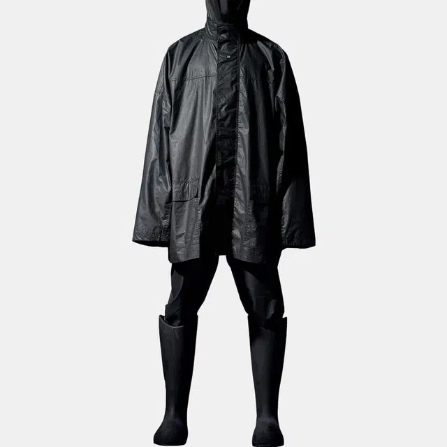 YEEZY x Gap x Balenciaga