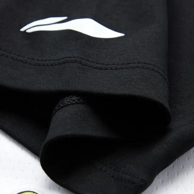 x Disney T
