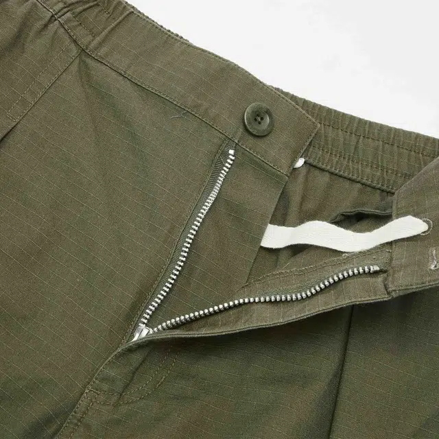 PUMA MMQ CARGO SHORTS