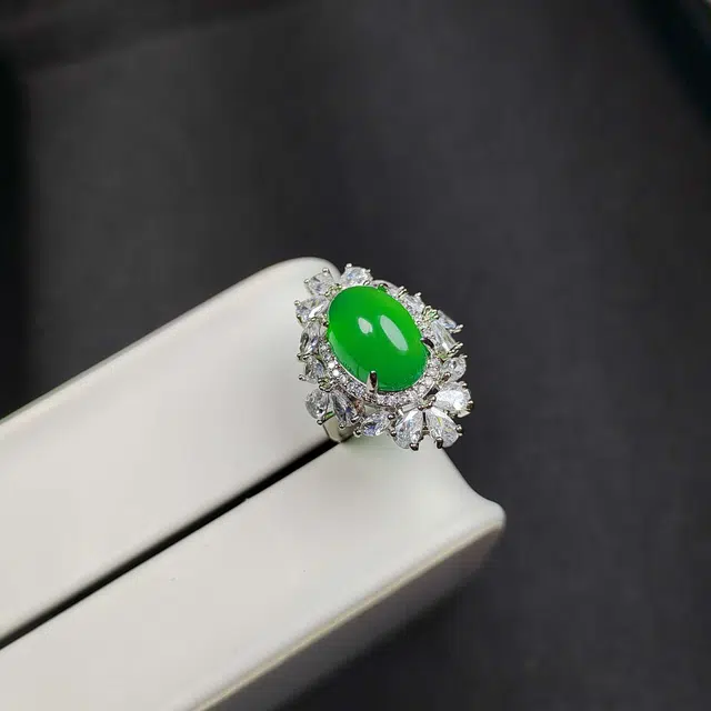 识恩 冰绿蜜恋简约精致轻奢复古国风气质优雅小众清冷高级感温婉细腻 玉髓 戒指 女款