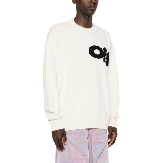 OFF-WHITE