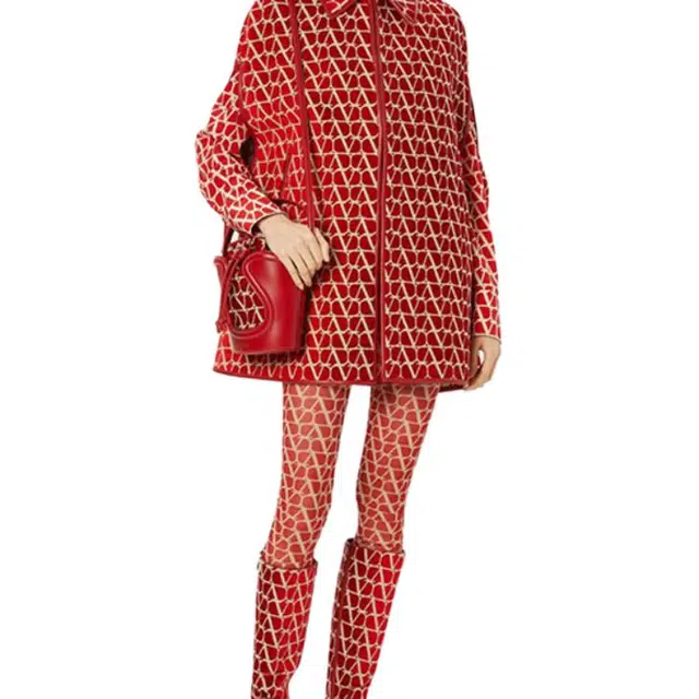 Valentino SS23 ROSSO Logo