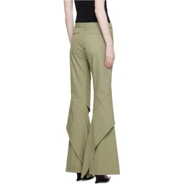 DION LEE