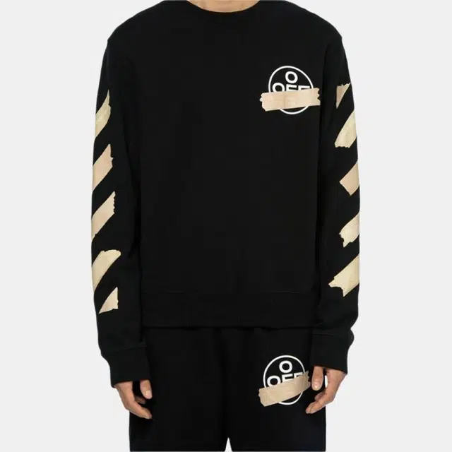 OFF-WHITE Tap Arrows Crewneck Black