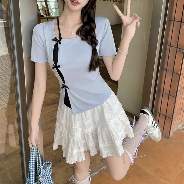 Kiki Clothing Boutique T