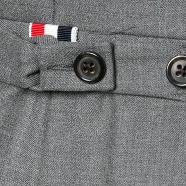 THOM BROWNE SS21