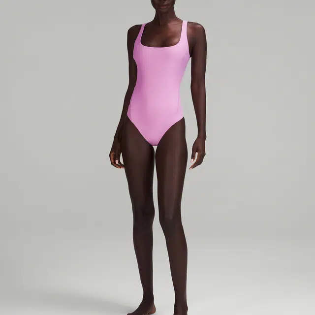 lululemon SS23 Waterside Scoop