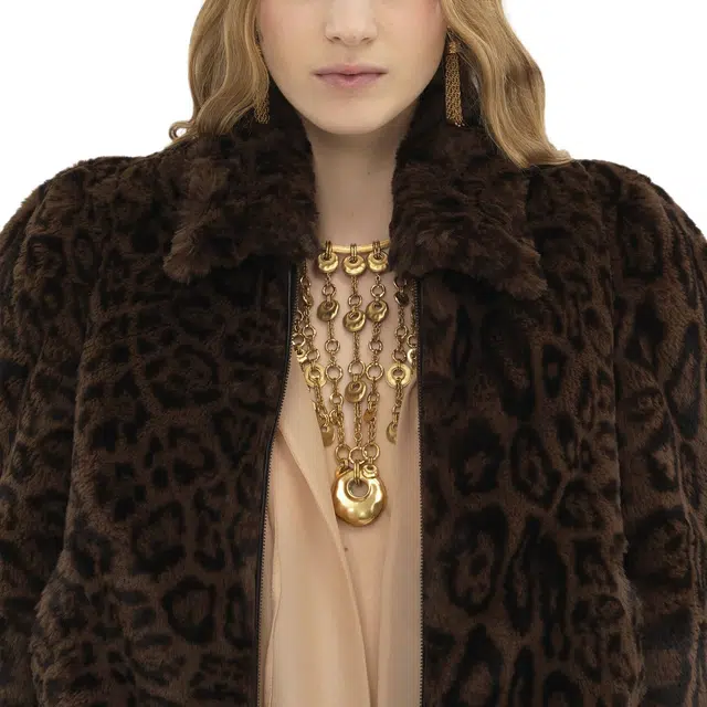 Chloe