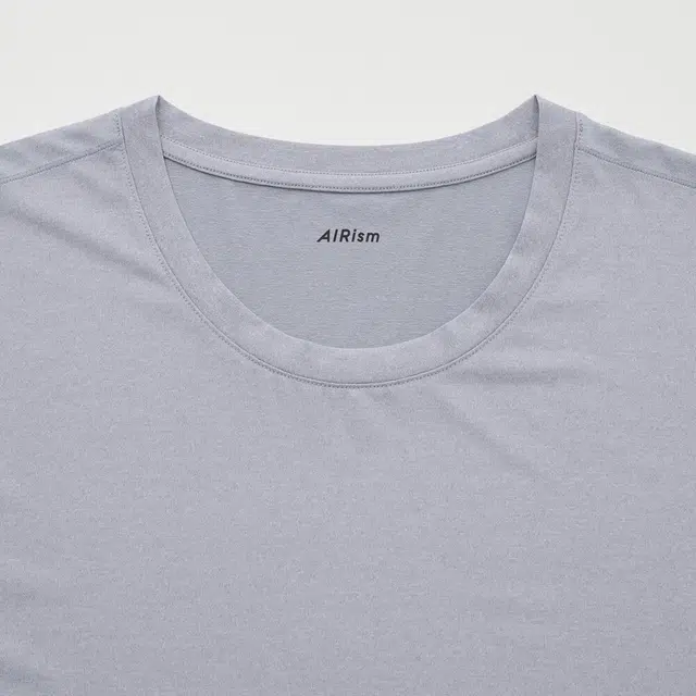 UNIQLO UNIQLO AIRism T