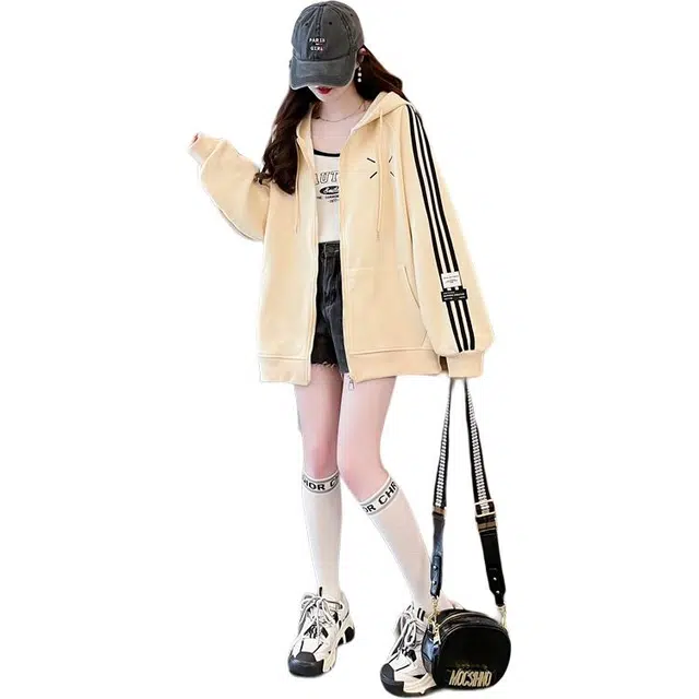 YICHEN 2025