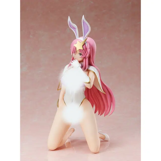 MegaHouse