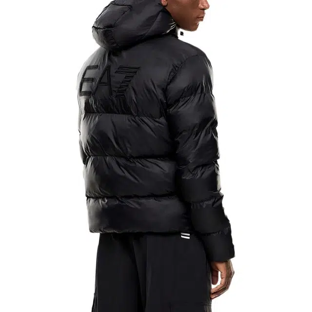 EMPORIO ARMANI EA7