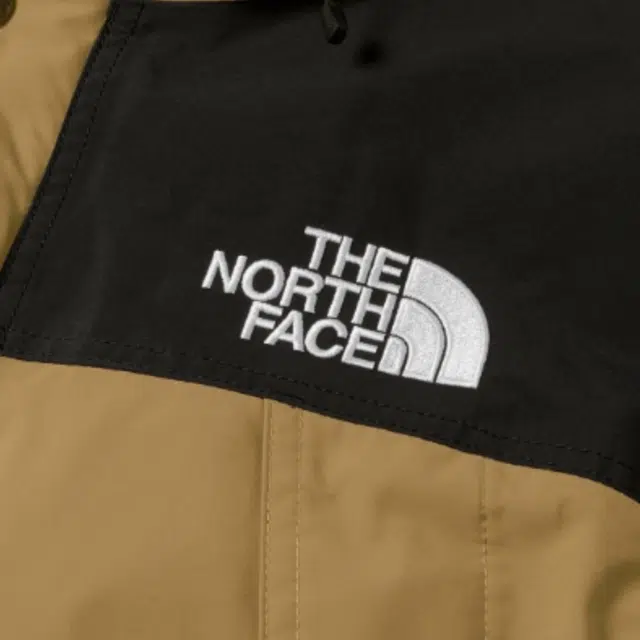 THE NORTH FACE