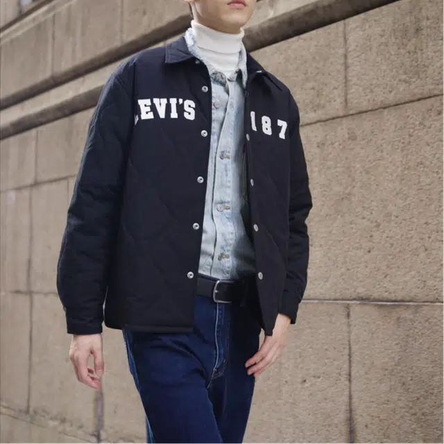 levis
