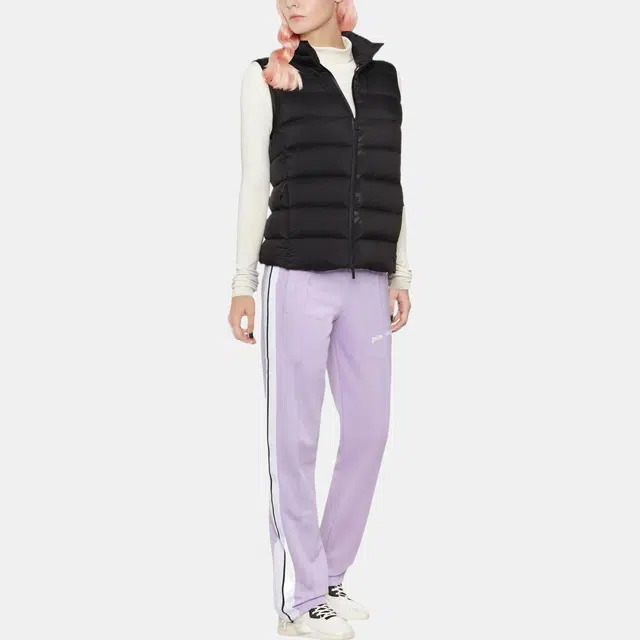 Moncler FW22 Logo