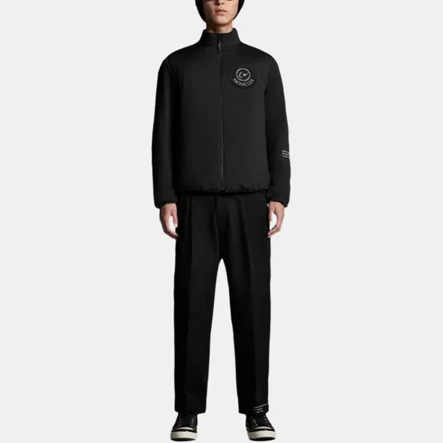 Moncler FW21 Logo