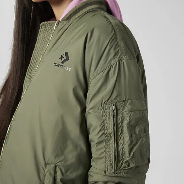 Converse Oversized Down Logo