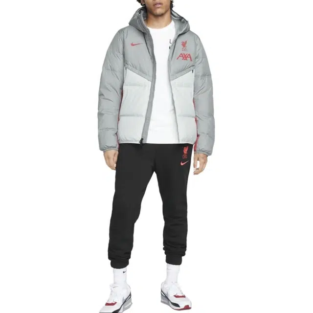 Nike Storm-FIT