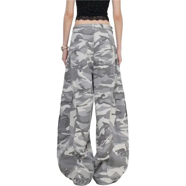 思蓓儿 美式高街迷彩微弯刀女春秋季宽松显瘦显高牛仔裤 女款